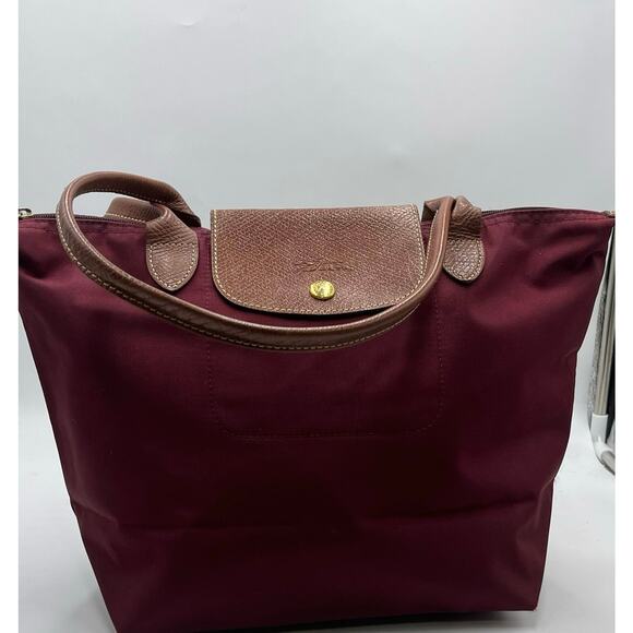 Longchamp Le Pliage Lightweight Foldable Shopping Nylon Tote Bordeaux Color - Picture 1 of 13